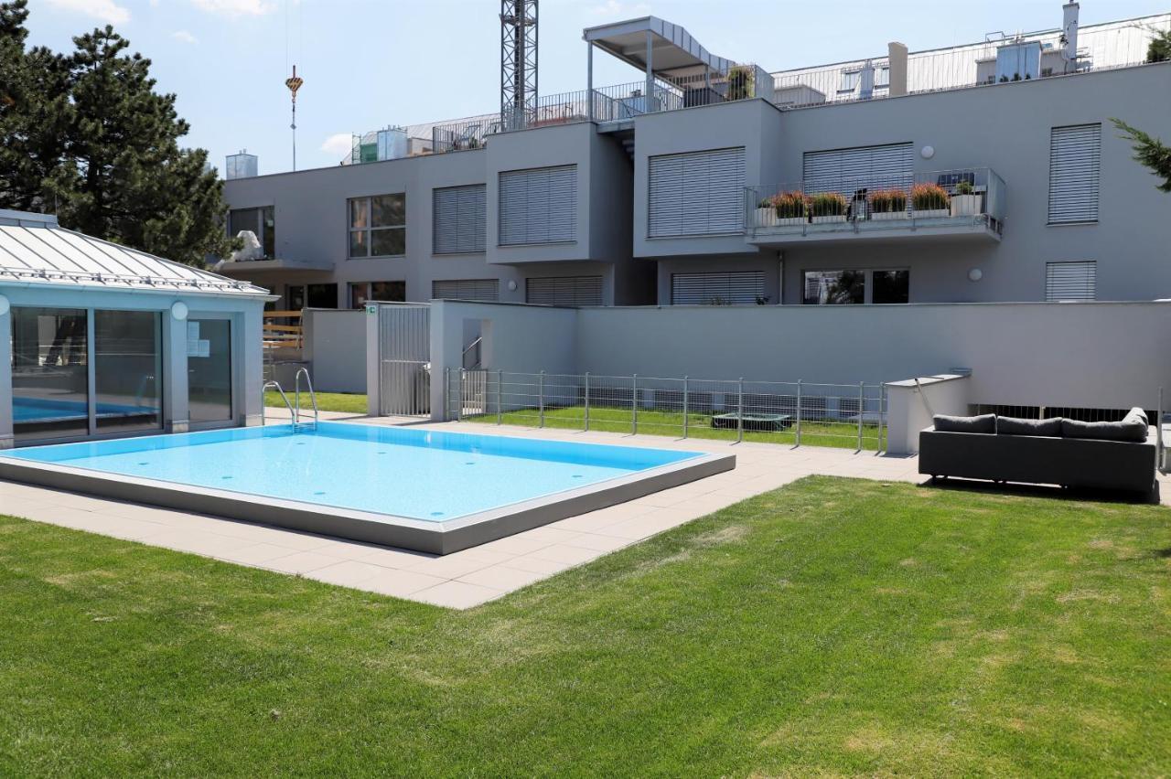 Rooftop Terrace, Free Garage Parking And Pool! Vídeň Exteriér fotografie